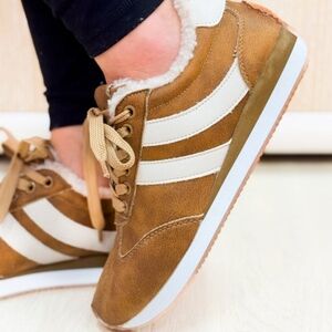 Corky's  Jet Leg Sneakers